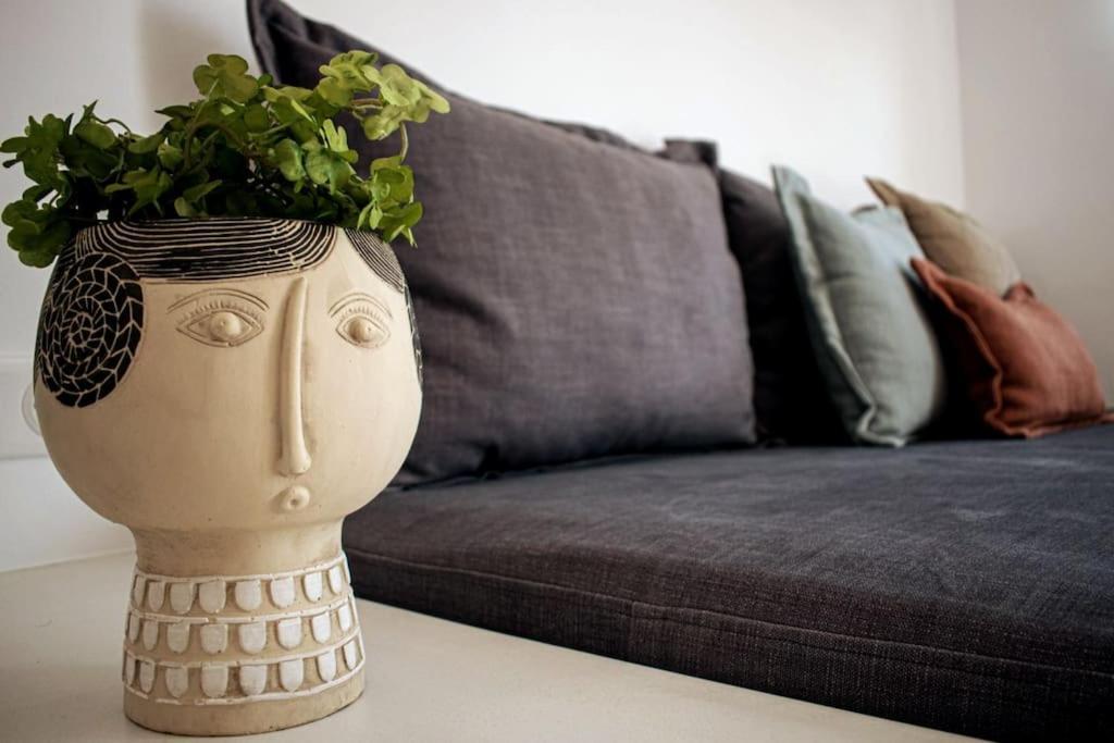 Aurora Apartment Pera Gyalos Eksteriør billede