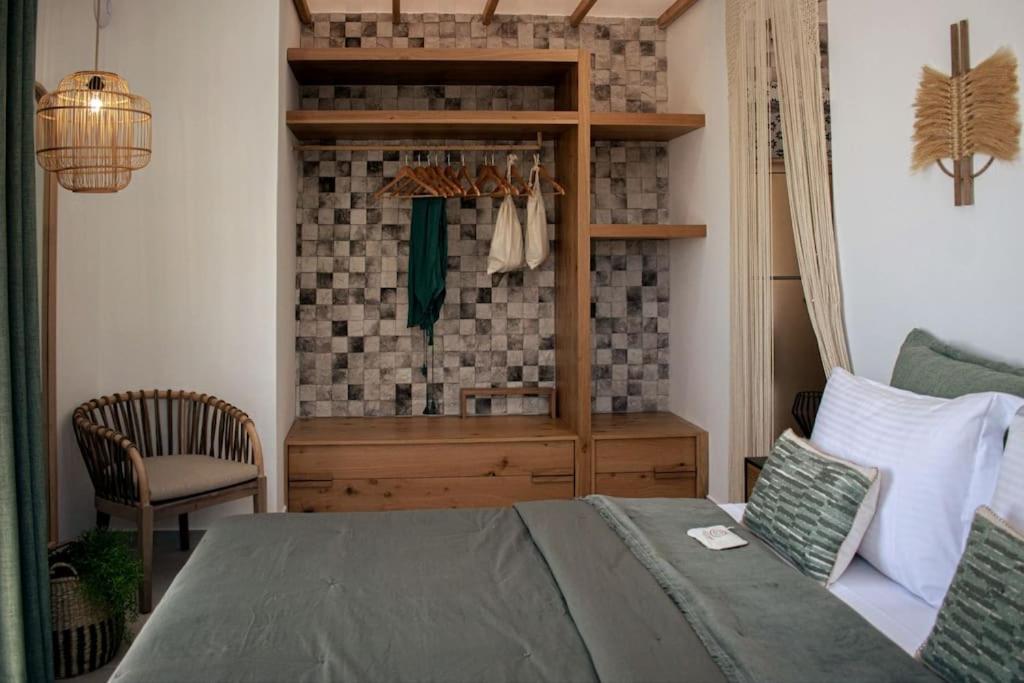 Aurora Apartment Pera Gyalos Eksteriør billede